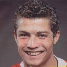 Februar 1985 in funchal, madeira; Die 14 Besten Ideen Zu Cristiano Ronaldo Cr7 Ronaldo Cristiano Cristiano Ronaldo Cr7 Ronaldo