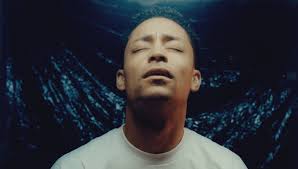 London Hip-Hop Artist Loyle Carner Shares Self-Directed Music Video For  “Hate”