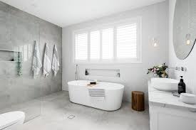 Country bathroom vanities design choose floor plan bath via. 75 Beautiful Country Bathroom Ideas Designs August 2021 Houzz Au