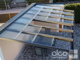 Sommergarten Mit Glasschiebedach Fur Ideale Lichtdurchflutung Sommergarten Terrassenuberdachung Terrassendach