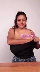 IMG_9724 - Porn Videos & Photos - EroMe