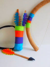 Kids Indian Dress Up Set Kids Felt Bow Arrow Headband And Quiver Pretend Play Toys 36 00 Via Disfraces De Ninos Disfraces Ninos Disfraz De India