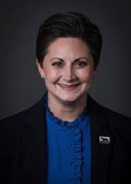 Whitney Baxter's Instagram, Twitter & Facebook