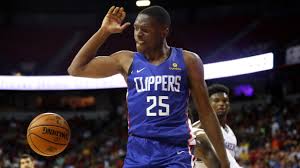 A leader among seminole leaders. Mann Kabengele Ink Contracts With Los Angeles Clippers
