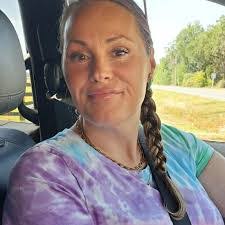 Devin Shelby's Instagram, Twitter & Facebook