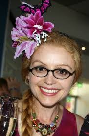 Tamara Rouse's Instagram, Twitter & Facebook