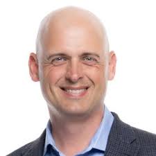 Chris Cox (@ChrisCoxCap6)