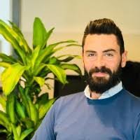 Danielle Delbridge's Instagram, Twitter & Facebook