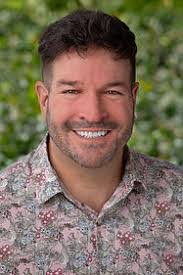 Anna Glaze's Instagram, Twitter & Facebook