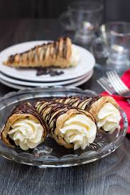 Namun kini, cream puff boleh didapati di mana mana kedai. Dark Chocolate Cream Horns Erren S Kitchen