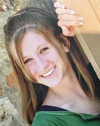 Leah Huntley's Instagram, Twitter & Facebook