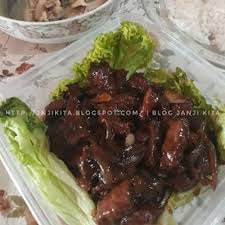 2 sudu besar sos lada hitam. Resepi Daging Burger Masak Kicap Bersos Lada Hitam