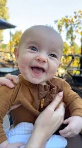 Shelby Pendleton's Instagram, Twitter & Facebook