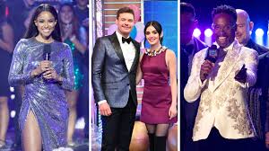 Watch miley cyrus recreate 'wrecking ball' during 'midnight sky' performance at the 2020 vmas. Dick Clark S New Year S Rockin Eve 2021 Performers Include Miley Cyrus Jennifer Lopez Billy Porter And Cyndi Lauper Abc7 Chicago