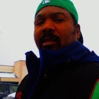 Ray Crenshaw's Instagram, Twitter & Facebook