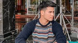 Selain itu, leo juga pernah merilis lagu perdananya yang berjudul. Biodata Leo Consul Pemeran Reza Dalam Love Story The Series Di Sctv Ternyata Warga Filipina Portal Probolinggo