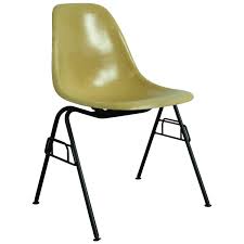 Charles Eames Herman Miller Dss Chair In Light Ochre On Original Stacking Base Chair Metal Dining Chairs World Market Dining Chairs