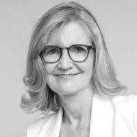 Fiona Holmes (Chair)