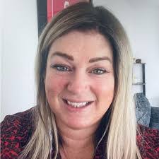 Kay Spratt's Instagram, Twitter & Facebook