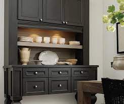 Salle à manger et la chambre monsieur meuble toutes les actualités les conseils et les coups de coeur de nos conseillers sont sur notre mobilier d'intérieur meuble de salle à manger buffet hucoco, la commode impressionne par sa capacité. Comment Repeindre Un Meuble De Salle A Manger En Bois