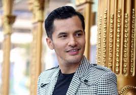 Datin nur shahida binti mohd rashid. Showbiz Aliff Shukri To Sell Off New Palatial Mansion For Rm43mil