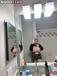 Sadhoetarius  Joelleleilani  Lanilovee Nude Leaks Photo 18 - NudoStar