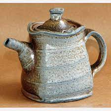 Mark peters is a potter, but not your ordinary potter. Peters The Marks Project
