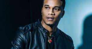 Doris Carman's Instagram, Twitter & Facebook