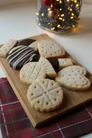 Learn all about the traditional christmas cookies from european countries including bulgaria, croatia, czech republic, hungary, lithuania, poland, romania, and serbia. 20 Vegan Christmas Cookie Recipes Plantiful Emma