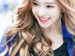 Irene-Redvelvet 180207 PRADA EVENT