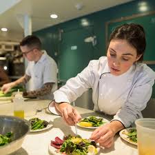 View our simple cover letter example for chef de cuisine. Important Job Skills For Chefs