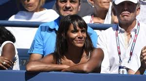 Benoît paire pose avec shy'm sur instagram. Shy M Et Benoit Paire Officialisent Leur Relation Mce Tv