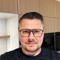 20+ "Dennis Hove" profiles