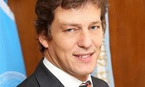 Ex decano con problemas judiciales tendrá rol clave en traspaso de la  Federal