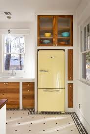 Trend Alert 13 Kitchens With Colorful Refrigerators Remodelista Eclectic Kitchen Colorful Kitchen Appliances Vintage Farmhouse Kitchen