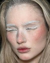 Sara Schell (sheschelll)