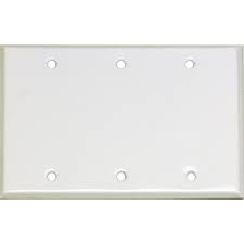 4.5 из 5 звездоч., исходя из 2 оценки(ок) товара(2). Whirlwind 3 Gang Blank Wall Plate White On Steel Finish