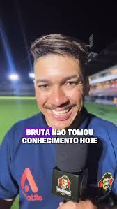 RB BRAGANTINO ABRE O PLACAR! ⚽️ 🏟️ Gol de Eric Ramires! Em ótima troca de  passes pela direita, a bola chega para Gustavinho, que cabeceia na trave.  No rebote, Lucas Ramon se