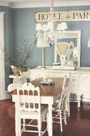 Gilded mirrors are often added to shabby chic rooms. 26 Ways To Create A Shabby Chic Dining Room Or Area Shelterness