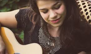 Zangeres boeken of huren