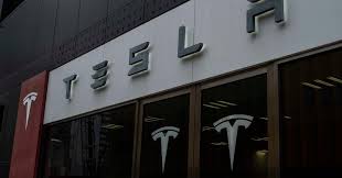 In a filing with the sec in february, tesla made public its purchase of $1.5 billion worth of bitcoin, while a subsequent selling off of 10% of that position in q1 led to a $101 million addition to. Voklqi 0a5iytm