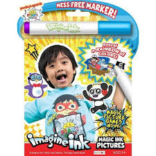 Wow je vrienden en familie. Coloring Books Ryan S World Target