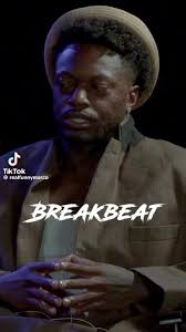 The way he moves his body is hilarious 🤣🤣 #funnymarco #biggroove