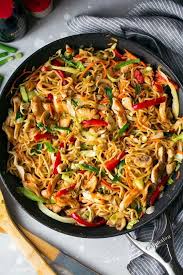 Chicken Yakisoba Recipe Yummly Recipe Yakisoba Recipe Chicken Yakisoba Cooking Classy