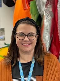 Hi there, Just wondering if anyone has completed there HLTA course with  strictly education company? I've just recieved all my materials for the  course that starts next week and I'm very confused.