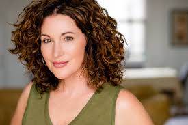 Julia Deane - IMDb