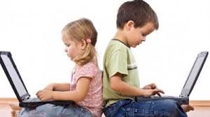 Munculnya pusat perbelanjaan modern serta semakin membuka banyaknya peluang usaha serta lapangan pekerjaan. 50 Dampak Positif Globalisasi Di Berbagai Bidang Terlengkap