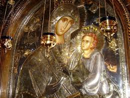 Căzând la icoana ta cea de minuni făcătoare, ne rugăm ţie, întru tot înduratei maici a stăpânului celui iubitor de oameni: Acatist La Icoana Maicii Domnului Grabnic AjutÄƒtoare De La MÄƒnÄƒstirea Lainici Pagina Dedicata Cinstirii Maicutei Domnului