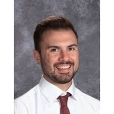 Aaron Ettinger's Instagram, Twitter & Facebook