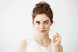 Use a conditioner, a natural oil, or a frizz cream, baker says. The Best Beach Hairstyles For Frizzy Hair Blog Beauty Tips Herstyler